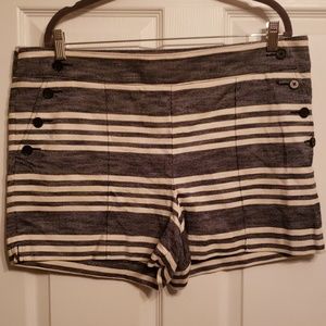 LOFT Riveria shorts